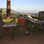 Bed & Breakfast Premium