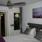 Premium 4*