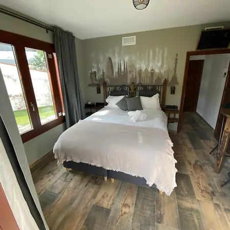 Bed & Breakfast Premium *